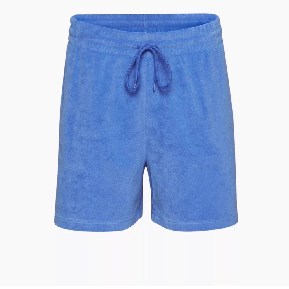NWT TNA
Towel Terry Boyfriend 5" Sweatshort